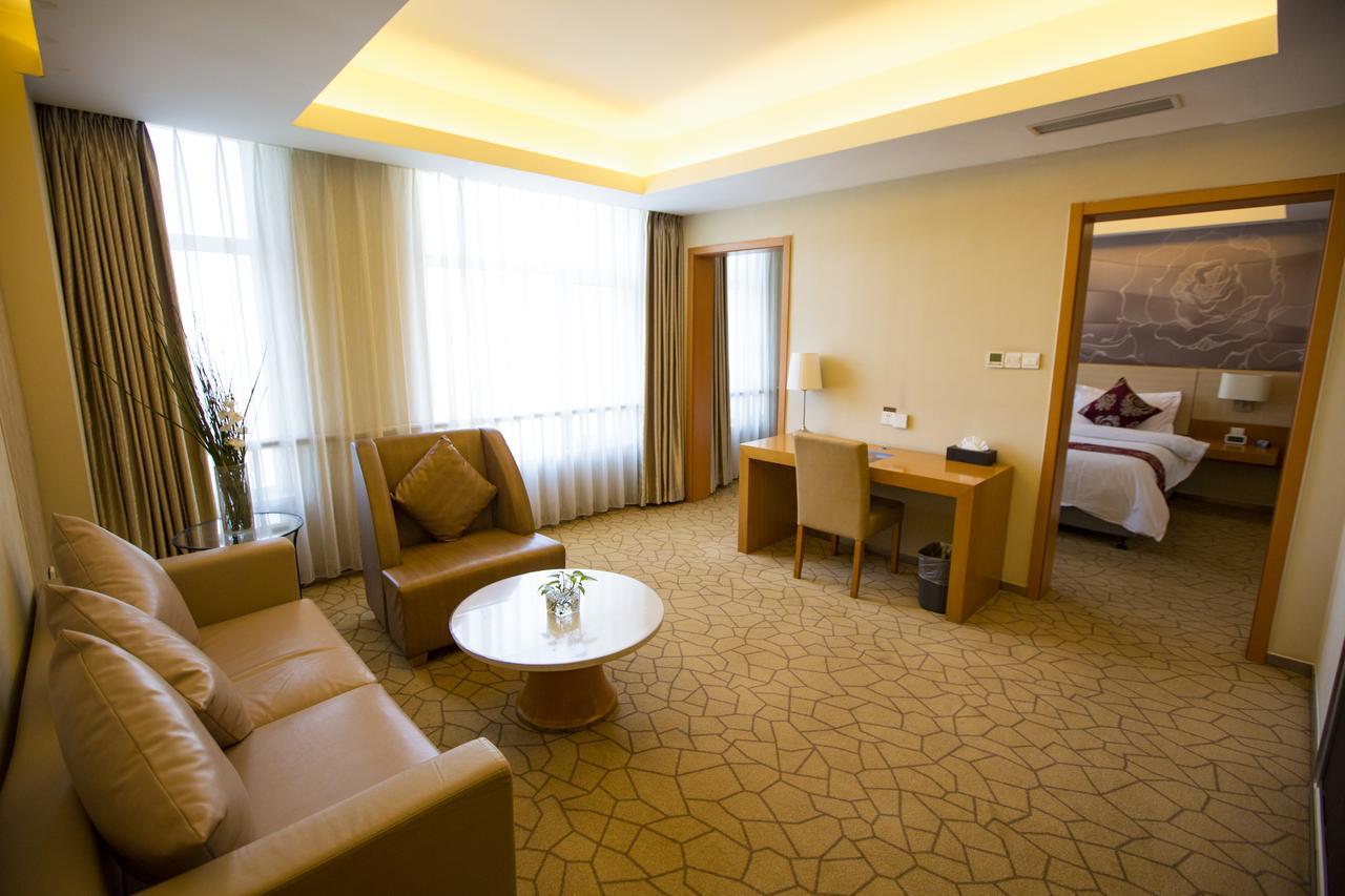 Отель Metropolo Shenyang Wanda Plaza-Beiyi Road Экстерьер фото